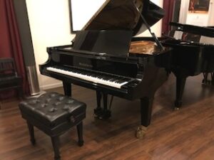 Gallery Piano